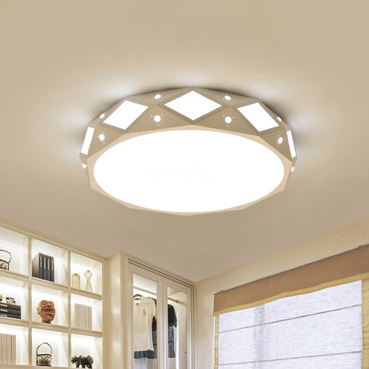 Metallic Drum Flush Ceiling Light Fixture Contemporary 18"/21.5" Dia LED White Flush Mounted Lamp in White/Warm Light Clearhalo 'Ceiling Lights' 'Close To Ceiling Lights' 'Close to ceiling' 'Flush mount' Lighting' 736001