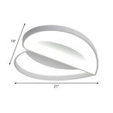 Splicing Heart Shape Flushmount Simple Acrylic LED White Flush Mounted Light for Bedroom, 19"/21" Wide Clearhalo 'Ceiling Lights' 'Close To Ceiling Lights' 'Close to ceiling' 'Flush mount' Lighting' 736054