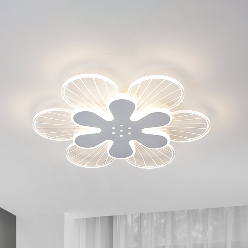 White Flower Flush Light Fixture Contemporary 16.5"/20.5" Wide LED Acrylic Flush Mounted Lamp in White/Warm Light White Clearhalo 'Ceiling Lights' 'Close To Ceiling Lights' 'Close to ceiling' 'Flush mount' Lighting' 736059