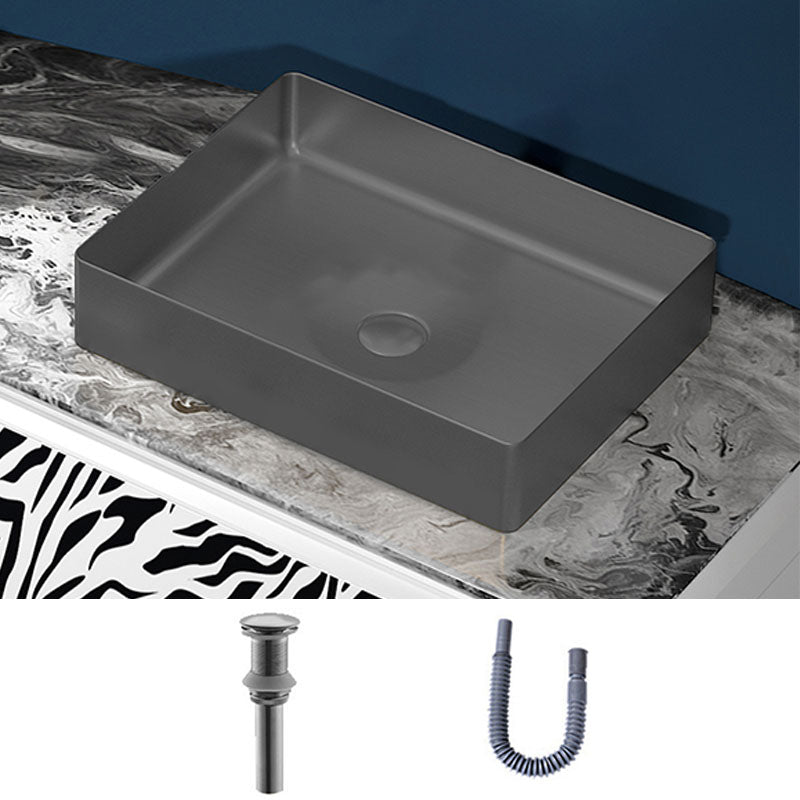 Modern Bathroom Sink with Pop-Up Drain Metal Rectangular Vessel Bathroom Sink Gun Grey Unavailiable Sink Clearhalo 'Bathroom Remodel & Bathroom Fixtures' 'Bathroom Sinks & Faucet Components' 'Bathroom Sinks' 'bathroom_sink' 'Home Improvement' 'home_improvement' 'home_improvement_bathroom_sink' 7362379