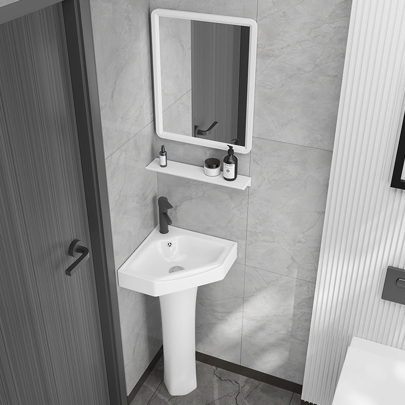 Modern Bathroom Vanity Freestanding Single-Sink Bathroom Vanity Set Clearhalo 'Bathroom Remodel & Bathroom Fixtures' 'Bathroom Vanities' 'bathroom_vanities' 'Home Improvement' 'home_improvement' 'home_improvement_bathroom_vanities' 7370878