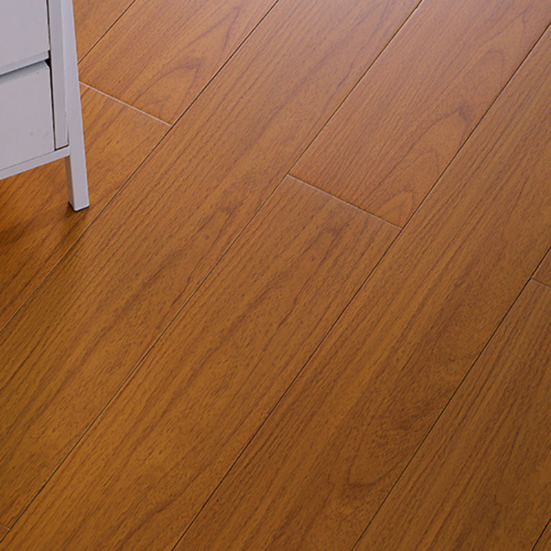 Modern Plank Flooring Smooth Click Lock Water Resistant Side Trim Piece Brown Clearhalo 'Flooring 'Hardwood Flooring' 'hardwood_flooring' 'Home Improvement' 'home_improvement' 'home_improvement_hardwood_flooring' Walls and Ceiling' 7372032