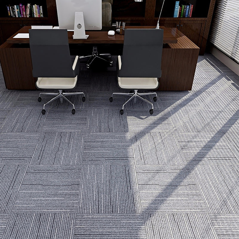 Modern Carpet Floor Tile Level Loop Glue Down Fade Resistant Carpet Tiles Matte Gray 40-Piece Set Asphalt Clearhalo 'Carpet Tiles & Carpet Squares' 'carpet_tiles_carpet_squares' 'Flooring 'Home Improvement' 'home_improvement' 'home_improvement_carpet_tiles_carpet_squares' Walls and Ceiling' 7376077