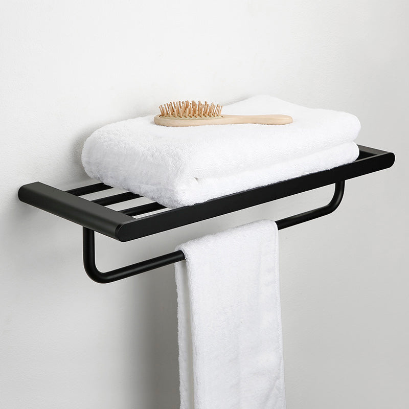 Minimalism Black Bathroom Accessory Set Contemporary Style Metal Towel Bar Clearhalo 'Bathroom Hardware Sets' 'Bathroom Hardware' 'Bathroom Remodel & Bathroom Fixtures' 'bathroom_hardware_sets' 'Home Improvement' 'home_improvement' 'home_improvement_bathroom_hardware_sets' 7378759