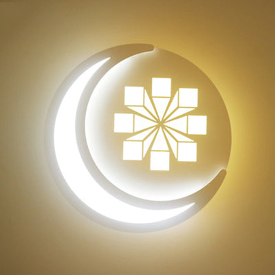 Contemporary Moon Wall Light with Cartoon Pattern Acrylic LED Sconce Light in White for Kid Bedroom White E Clearhalo 'Wall Lamps & Sconces' 'Wall Lights' Lighting' 74012