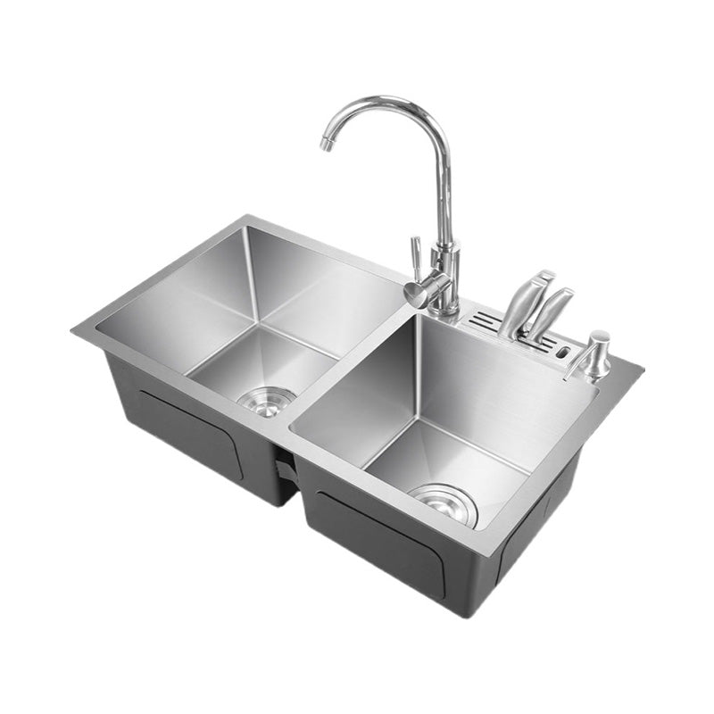 American Standard Raviv 32-Inch Stainless Steel Kitchen Sink With Pull-Down  Faucet