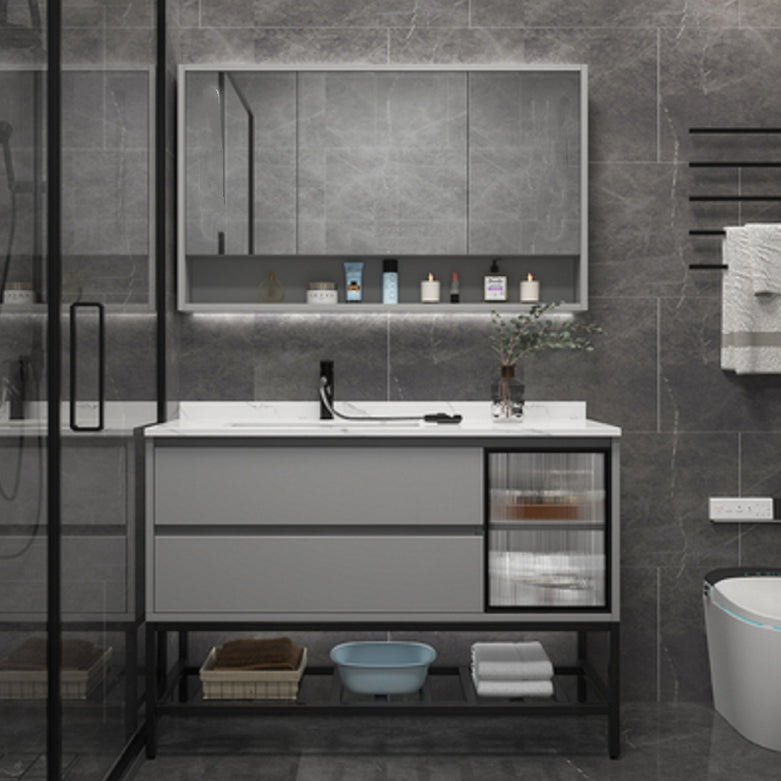 Grey Wall Mounted Standard Single-Sink Rectangular Modern Bathroom Vanity  Set - Clearhalo
