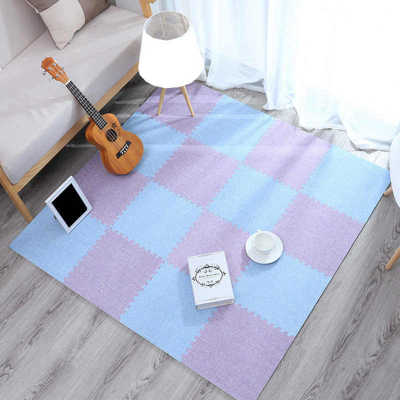 Modern Indoor Carpet Tiles Stain Resistant Interlocking Carpet Floor Tile Clearhalo 'Carpet Tiles & Carpet Squares' 'carpet_tiles_carpet_squares' 'Flooring 'Home Improvement' 'home_improvement' 'home_improvement_carpet_tiles_carpet_squares' Walls and Ceiling' 7483604