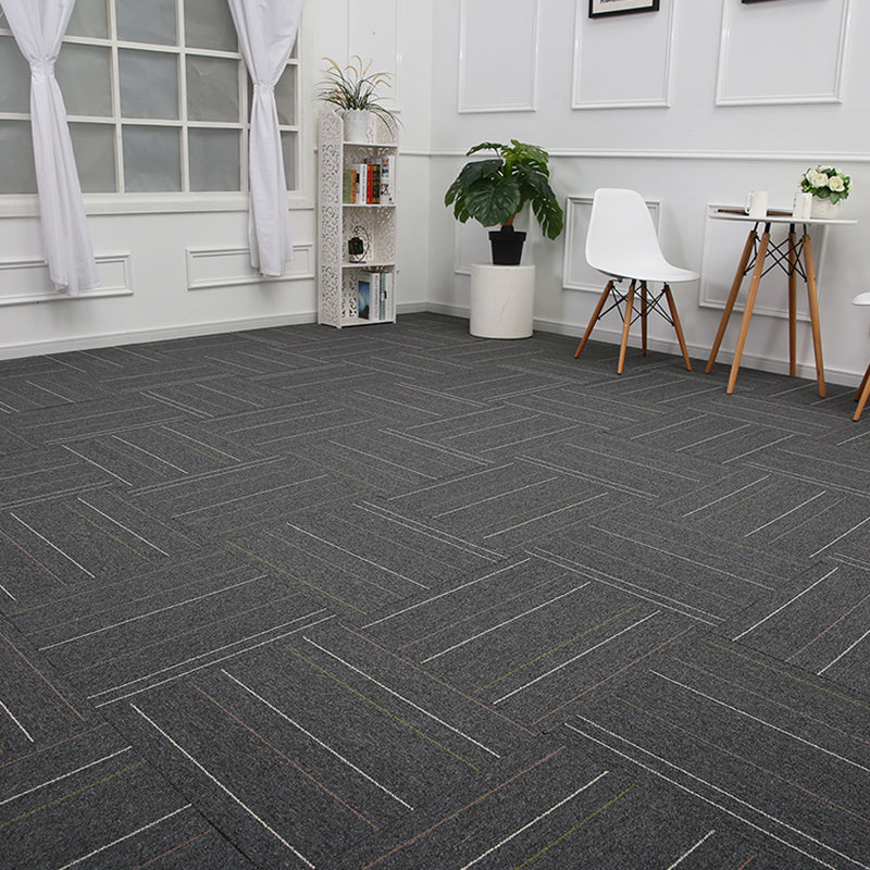 Stripe Print Carpet Floor Tile Level Loop Non-Skid Loose Lay Office Room Carpet Tile Dark Gray-Black 4-Piece Set Clearhalo 'Carpet Tiles & Carpet Squares' 'carpet_tiles_carpet_squares' 'Flooring 'Home Improvement' 'home_improvement' 'home_improvement_carpet_tiles_carpet_squares' Walls and Ceiling' 7505548