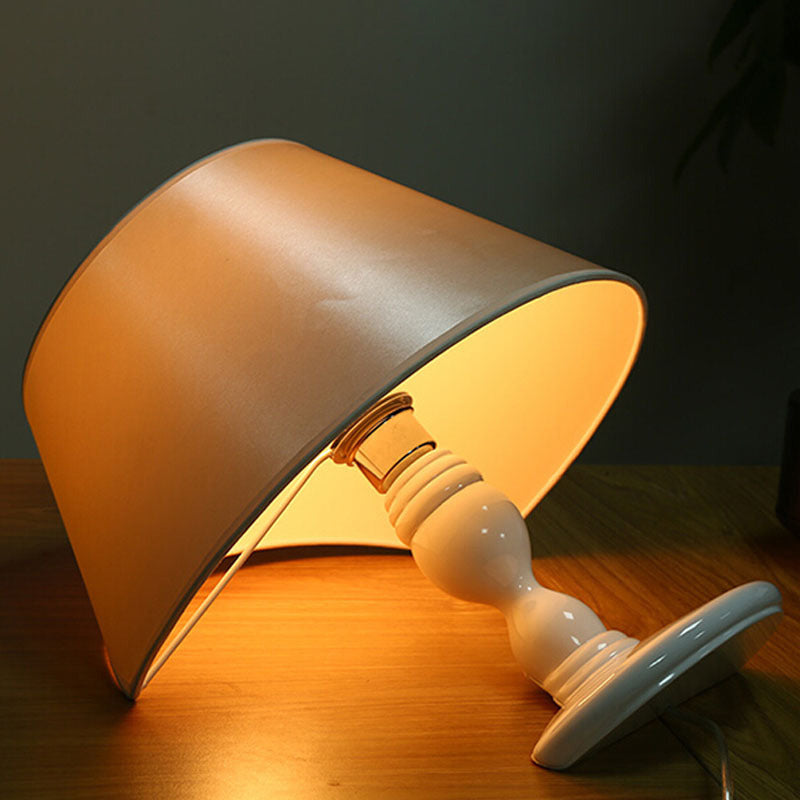 Horizontal Table Lighting Modern Creative Fabric 1-Light Bedroom Nightstand Light in Black/White White Clearhalo 'Lamps' 'Table Lamps' Lighting' 754908