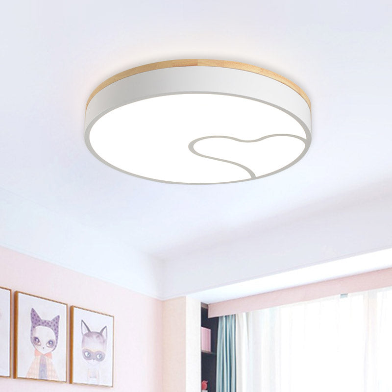 Macaron Rounded Iron Ceiling Flush LED Flush Mount Lighting with Wave Pattern in Green/White/Grey and Wood White Clearhalo 'Ceiling Lights' 'Close To Ceiling Lights' 'Close to ceiling' 'Flush mount' Lighting' 759402