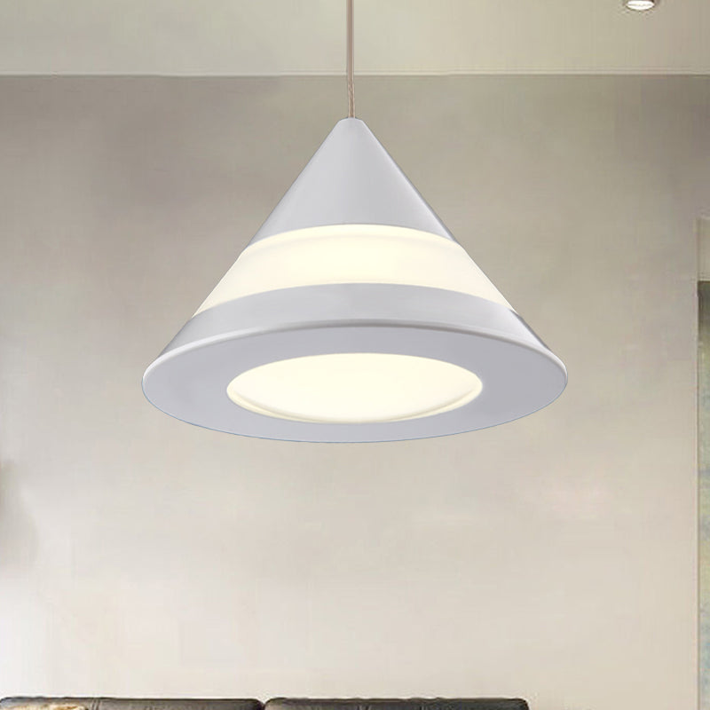 Simple White Cone Hanging Pendant Light Metal 3 Lights Dining Room Suspension Light in Warm/White White Clearhalo 'Ceiling Lights' 'Modern Pendants' 'Modern' 'Pendant Lights' 'Pendants' Lighting' 769166