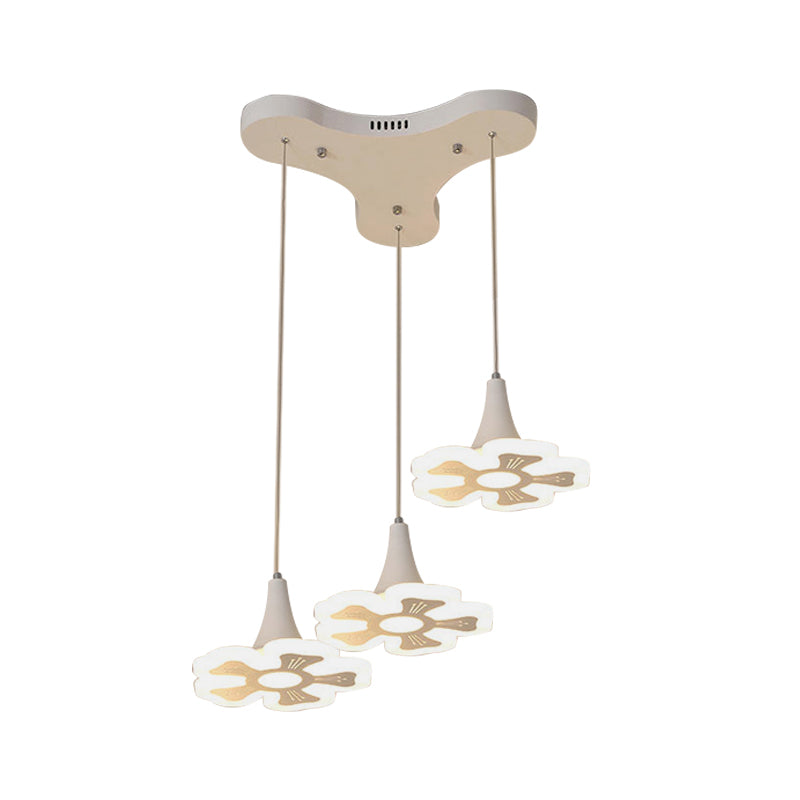 Modern Flower Cluster Pendant Acrylic LED 3/5 Lights Dining Room Ceiling Lighting in Warm/White Light Clearhalo 'Ceiling Lights' 'Modern Pendants' 'Modern' 'Pendant Lights' 'Pendants' Lighting' 769532