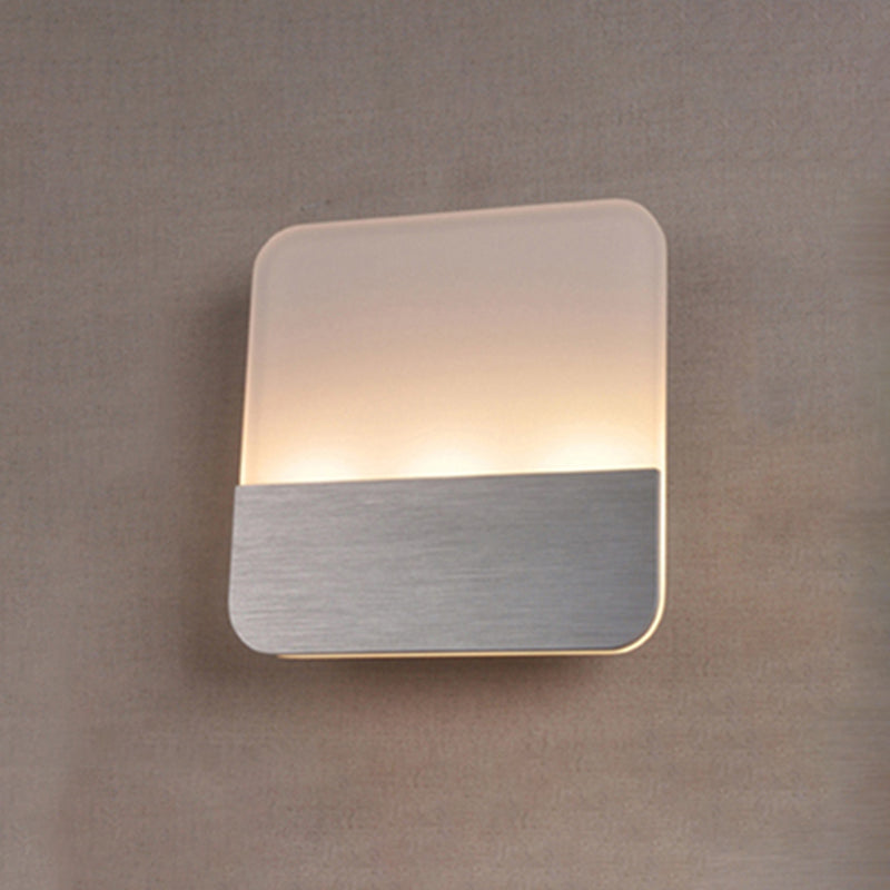 White Round/Square LED Sconce Light Simple Single Light Acrylic Wall Lighting Ideas in Warm/White Clearhalo 'Modern wall lights' 'Modern' 'Wall Lamps & Sconces' 'Wall Lights' Lighting' 769907