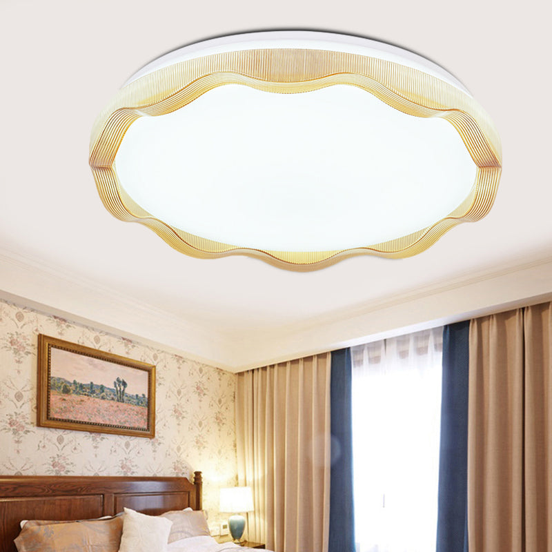 16"/19.5" Wide Simple Style Scalloped Ceiling Lamp with Acrylic Diffuser White/Blue/Gold Bedroom Flush Light Fixture in Warm/White Clearhalo 'Ceiling Lights' 'Close To Ceiling Lights' 'Close to ceiling' 'Flush mount' Lighting' 770200