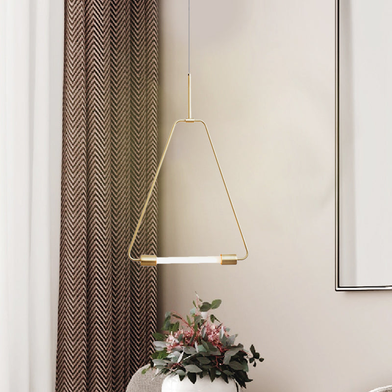 Black/Gold Metal Ceiling Light Triangle Wire Frame Simple Style LED Pendant Light Fixture for Foyer Clearhalo 'Ceiling Lights' 'Modern Pendants' 'Modern' 'Pendant Lights' 'Pendants' Lighting' 770607