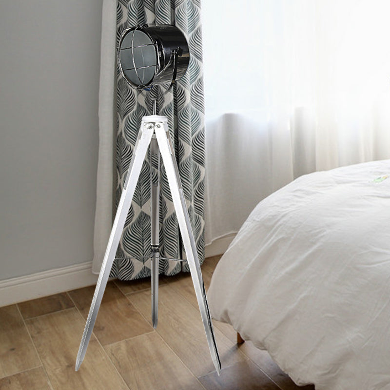 Industrial Loft Tripod Flood Spotlight 1 Light Metal and Wood Standing Floor Lamp in Black/White for Studio Clearhalo 'Floor Lamps' 'Lamps' Lighting' 770877