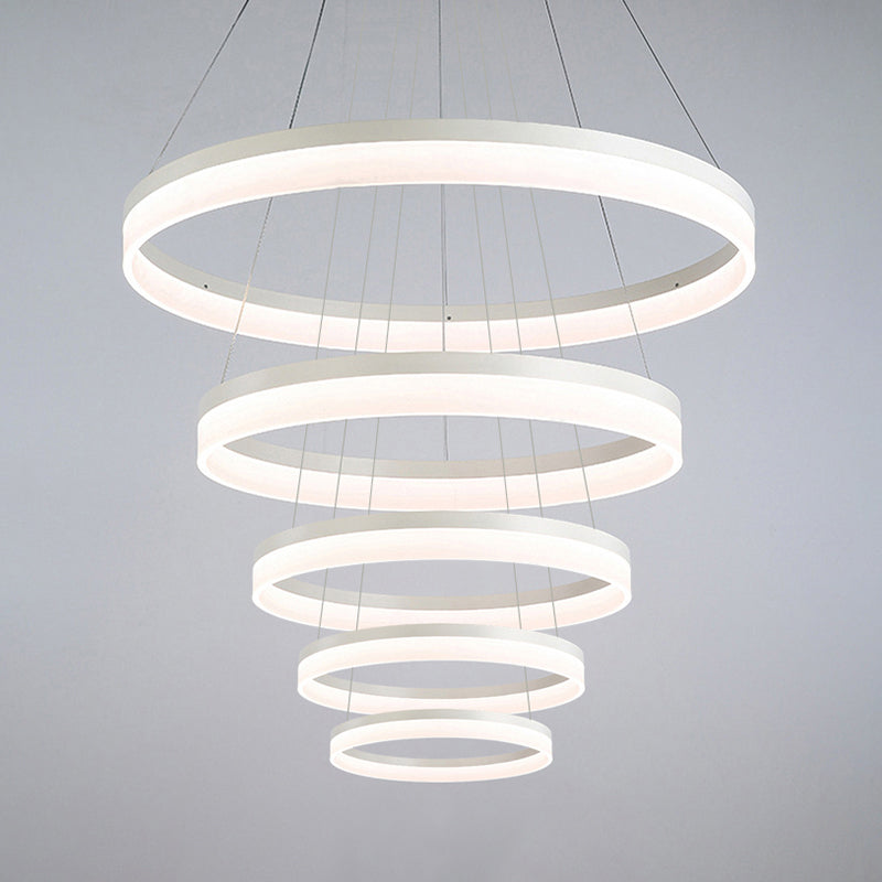 Minimalist Loop Acrylic Drop Pendant LED 4/5 Lights Ceiling Chandelier Lighting Fixture in Warm/White Light Clearhalo 'Ceiling Lights' 'Chandeliers' 'Modern Chandeliers' 'Modern' Lighting' 771817