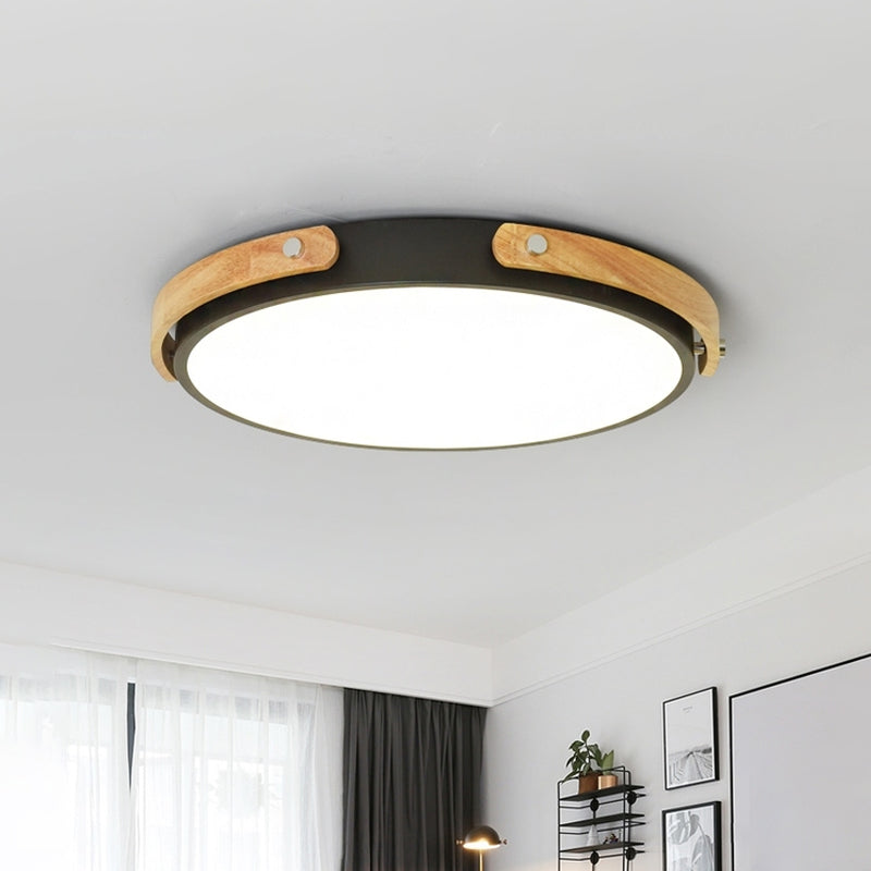 Black/White Circle Bathroom Ceiling Mount Light Acrylic Modern Style LED Ceiling Lamp in Warm/White Light Black Clearhalo 'Ceiling Lights' 'Close To Ceiling Lights' 'Close to ceiling' 'Flush mount' Lighting' 774374