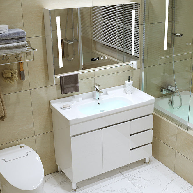 Modern Freestanding White Bathroom Sink Vanity with Faucet Sink Mirror Clearhalo 'Bathroom Remodel & Bathroom Fixtures' 'Bathroom Vanities' 'bathroom_vanities' 'Home Improvement' 'home_improvement' 'home_improvement_bathroom_vanities' 7801950
