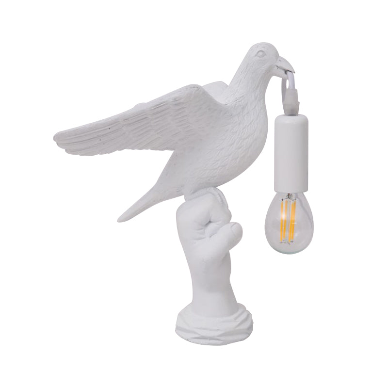 Nordic Style Bird Shaped Desk Light 1 Light Resin Night Table Lamp in White/Black for Bedroom Clearhalo 'Lamps' 'Table Lamps' Lighting' 781951