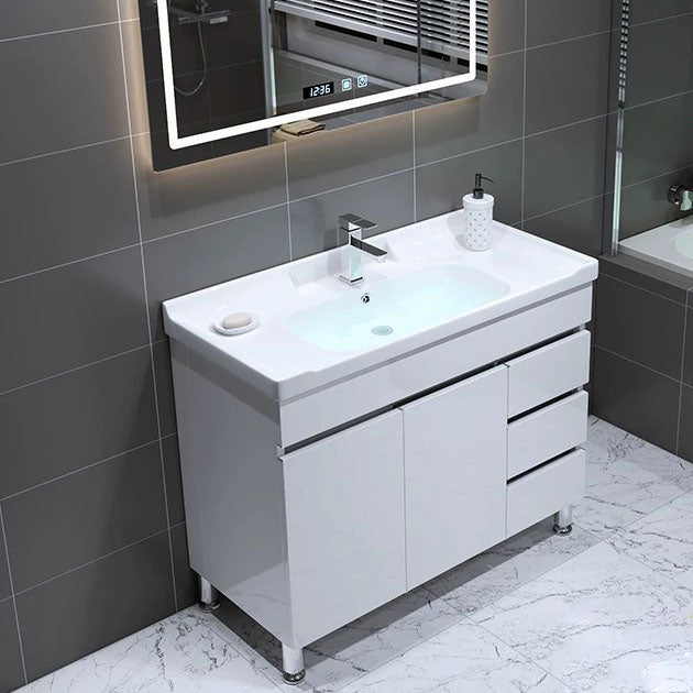 Freestanding Modern Sink Included Bath Vanity with Mirror for Bathroom Clearhalo 'Bathroom Remodel & Bathroom Fixtures' 'Bathroom Vanities' 'bathroom_vanities' 'Home Improvement' 'home_improvement' 'home_improvement_bathroom_vanities' 7930687