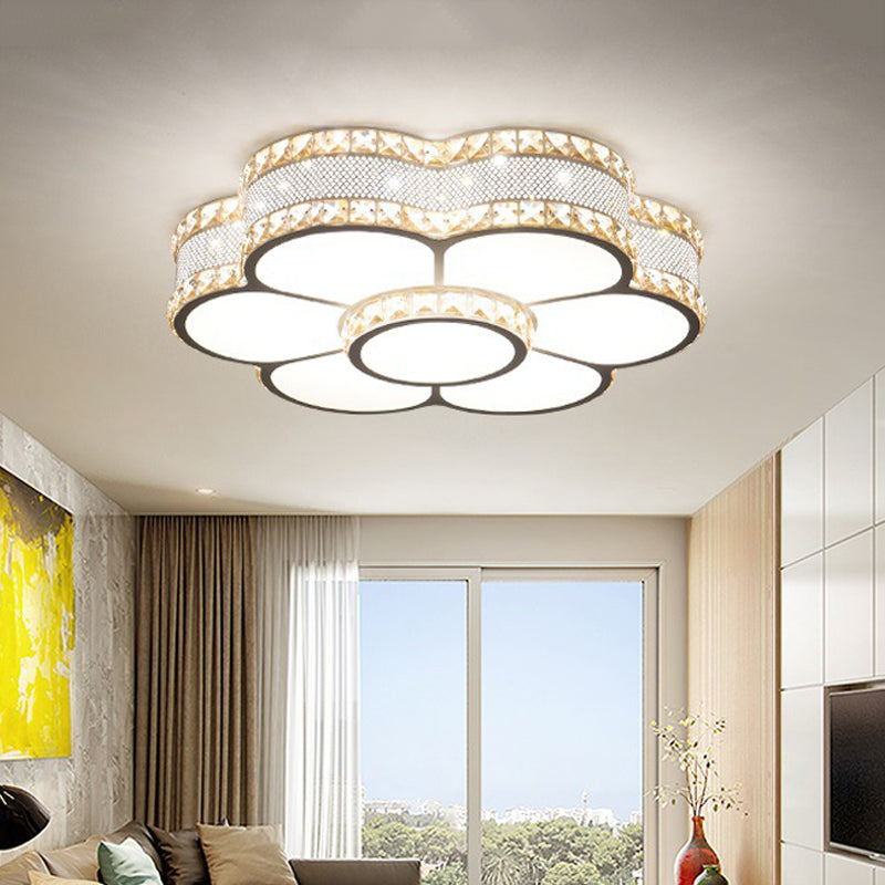 Sunflower Living Room Flushmount Modern Metal Gold LED Ceiling Mount Lamp with Beveled Crystal Trim, 19.5"/23.5" Wide Clearhalo 'Ceiling Lights' 'Close To Ceiling Lights' 'Close to ceiling' 'Flush mount' Lighting' 798616