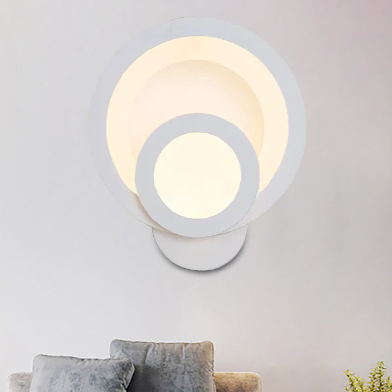 Round Stairway Wall Sconce Acrylic LED Modern Wall Light Fixture in Warm/White, 8" Wide Clearhalo 'Modern wall lights' 'Modern' 'Wall Lamps & Sconces' 'Wall Lights' Lighting' 798953