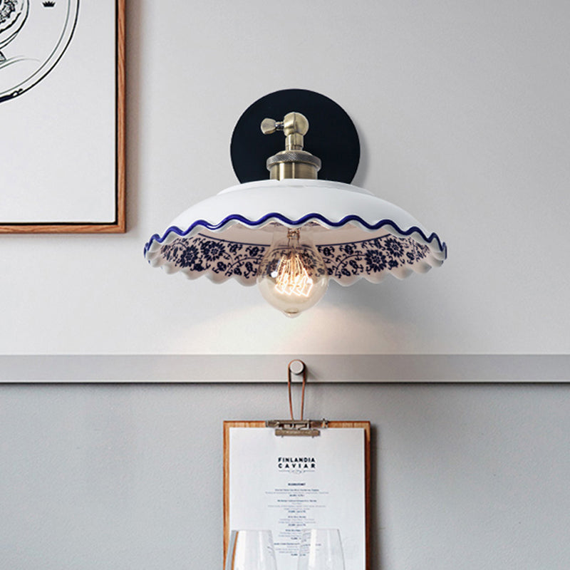 1 Light Wall Mount Lighting Vintage Restaurant Wall Lamp Fixture with Wave/Scalloped Bowl/Bowl Ceramics Shade in White Clearhalo 'Wall Lamps & Sconces' 'Wall Lights' Lighting' 800534