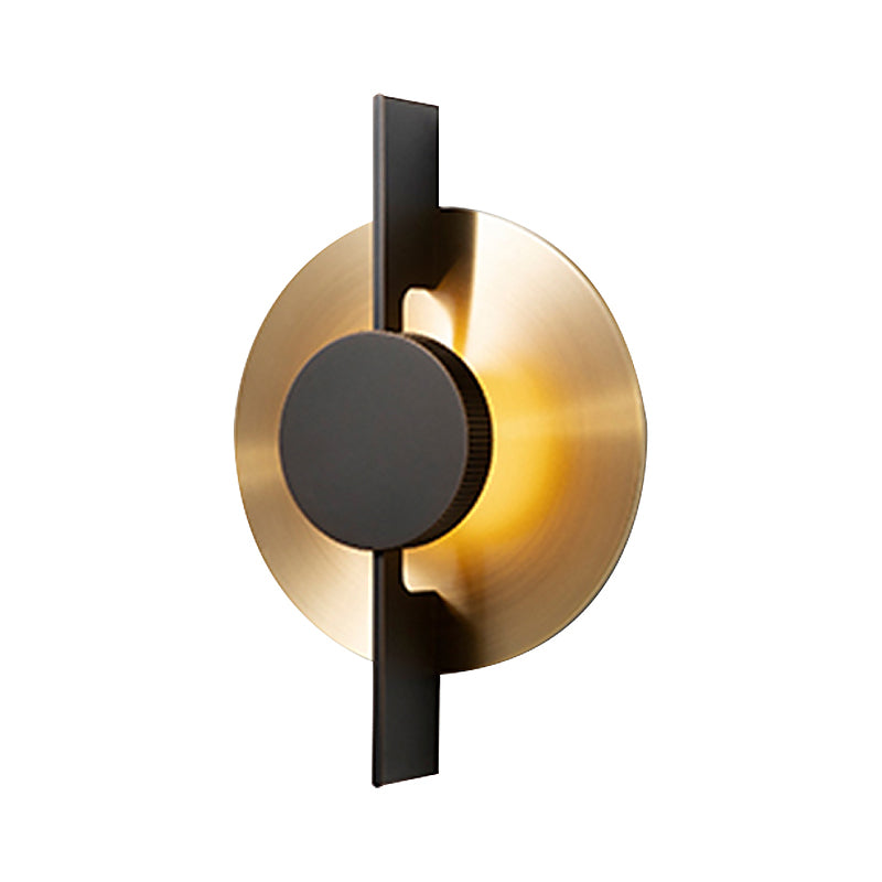 Postmodern Round Sconce Lamp Fixture Metallic LED Bedside Wall Mount Light in Black and Gold Clearhalo 'Cast Iron' 'Glass' 'Industrial' 'Modern wall lights' 'Modern' 'Tiffany' 'Traditional wall lights' 'Wall Lamps & Sconces' 'Wall Lights' Lighting' 800839
