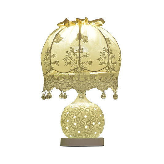 Pastoral Dome Fabric Night Light 1 Head Table Lighting in White with Lace Trim and Ceramic Base Clearhalo 'Lamps' 'Table Lamps' Lighting' 809707
