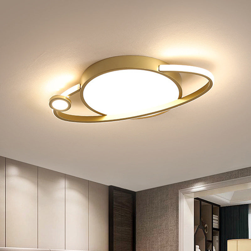 Gold Circle Flush Mount Spotlight Modern LED Acrylic Flush Ceiling Light Fixture in Warm/White Light Gold Clearhalo 'Ceiling Lights' 'Close To Ceiling Lights' 'Close to ceiling' 'Flush mount' Lighting' 810407