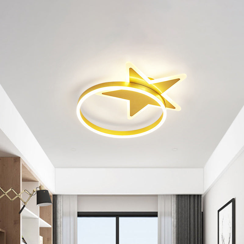 Acrylic Star and Circle Flush Light Contemporary LED Gold Flush Mount Lighting Fixture in Warm/White Light Clearhalo 'Ceiling Lights' 'Close To Ceiling Lights' 'Close to ceiling' 'Flush mount' Lighting' 810412