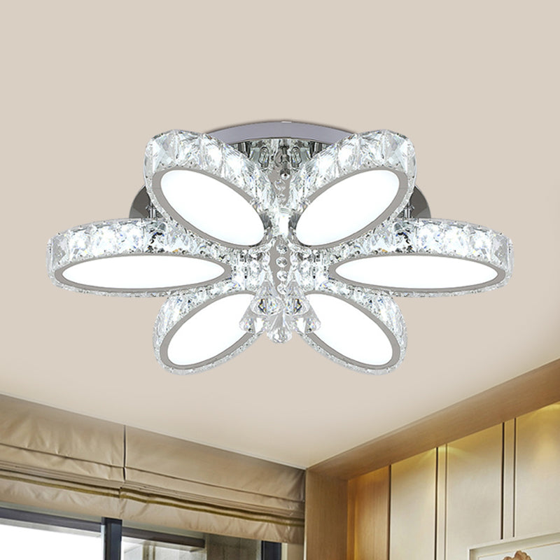 Modernist Blossom Flushmount Light 6/8 Heads Clear Crystal Flush Mount Fixture in Chrome for Living Room 6 Chrome Clearhalo 'Ceiling Lights' 'Close To Ceiling Lights' 'Close to ceiling' 'Flush mount' Lighting' 812423