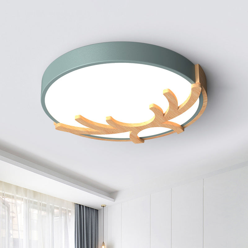 Acrylic Round Ceiling Fixture Nordic Led Flushmount Lighting with Wood Antler in White/Green/Gray Green Clearhalo 'Ceiling Lights' 'Close To Ceiling Lights' 'Close to ceiling' 'Flush mount' Lighting' 812672