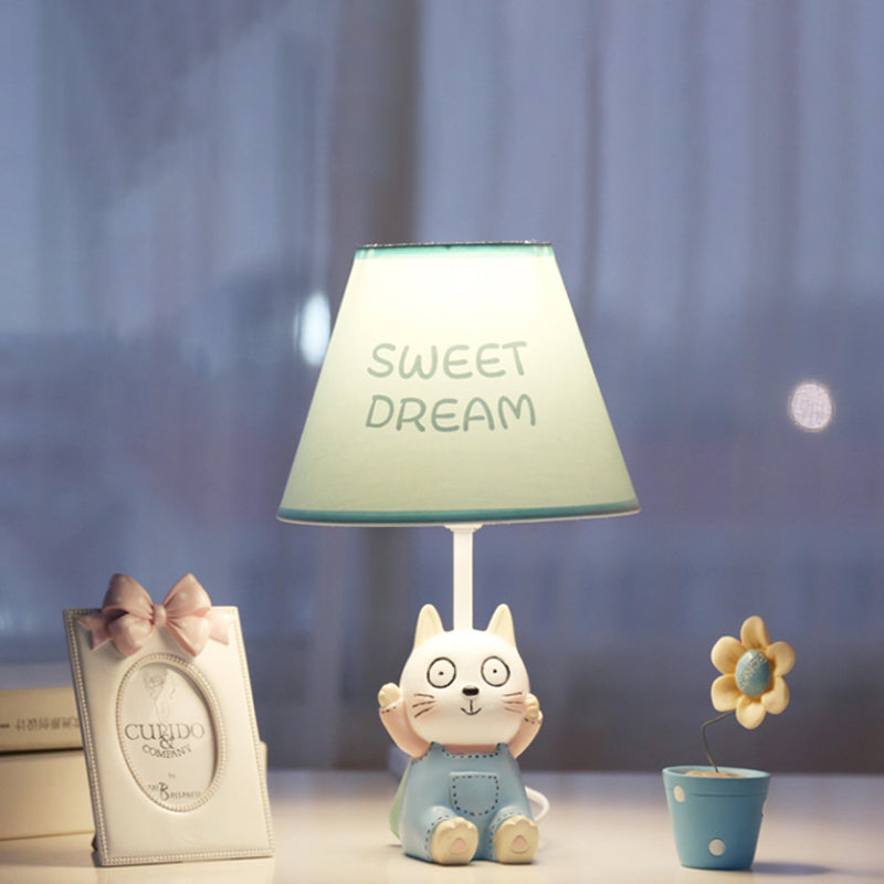 Cat Study Room Reading Lamp Resin 1 Head Cartoon Task Lighting in Red/Blue with Letter/Spots Shade Clearhalo 'Lamps' 'Table Lamps' Lighting' 813476