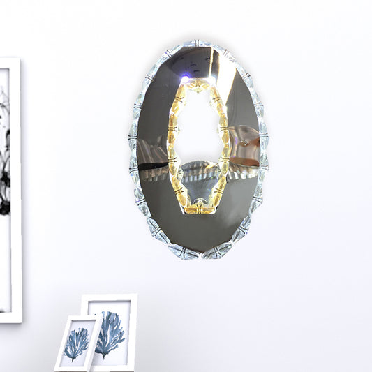 Circular Faceted Crystal Wall Light Fixture Modern LED Bedroom Wall Sconce Lighting in Chrome, Warm/White Light Clearhalo 'Modern wall lights' 'Modern' 'Wall Lamps & Sconces' 'Wall Lights' Lighting' 814720