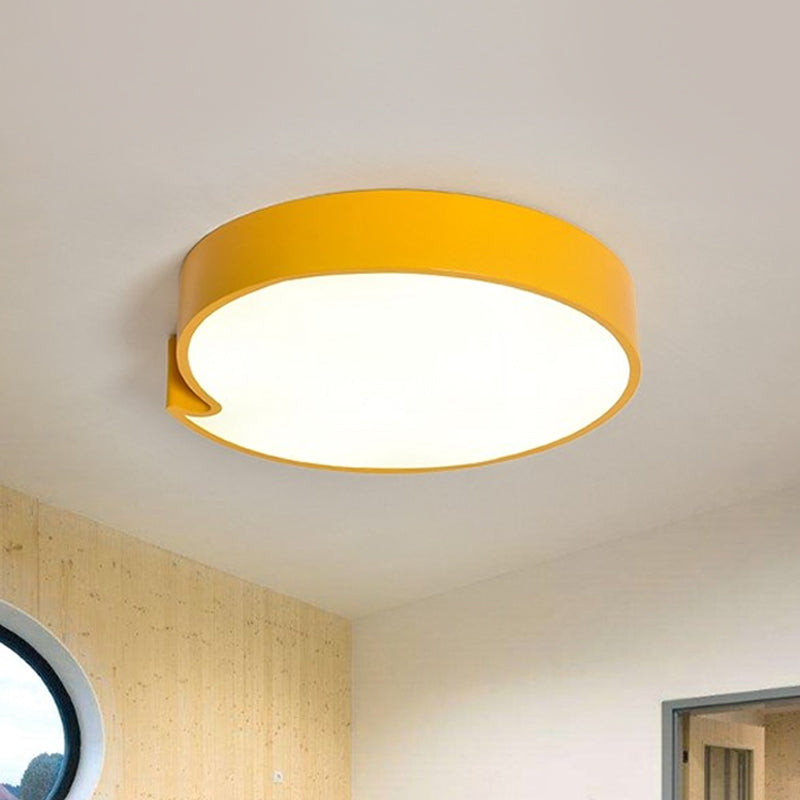 Minimalistic LED Flush Mount with Acrylic Shade Blue/Yellow Finish Circular Flush Ceiling Light Fixture Clearhalo 'Ceiling Lights' 'Close To Ceiling Lights' 'Close to ceiling' 'Flush mount' Lighting' 819302