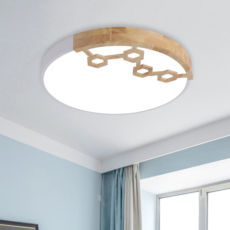 Acrylic Circle Flush Ceiling Light Simple LED Flush Mount Spotlight with Wood Design in Grey/White/Green Clearhalo 'Ceiling Lights' 'Close To Ceiling Lights' 'Close to ceiling' 'Flush mount' Lighting' 882675