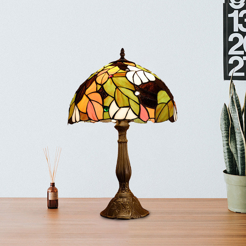 1 Head Dome Table Lamp Baroque Style Yellow/Green/Orange Stained Glass Nightstand Lamp with Leaf/Flower Pattern Green Clearhalo 'Lamps' 'Table Lamps' Lighting' 894235