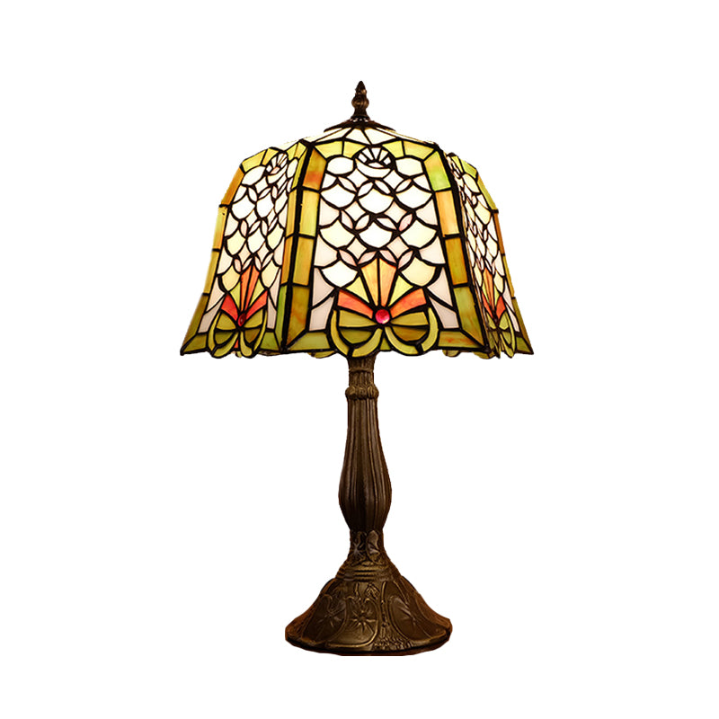 Stained Glass Bronze Night Table Light Paneled Bell 1 Head Baroque Fishscale Patterned Nightstand Lamp Clearhalo 'Lamps' 'Table Lamps' Lighting' 894341