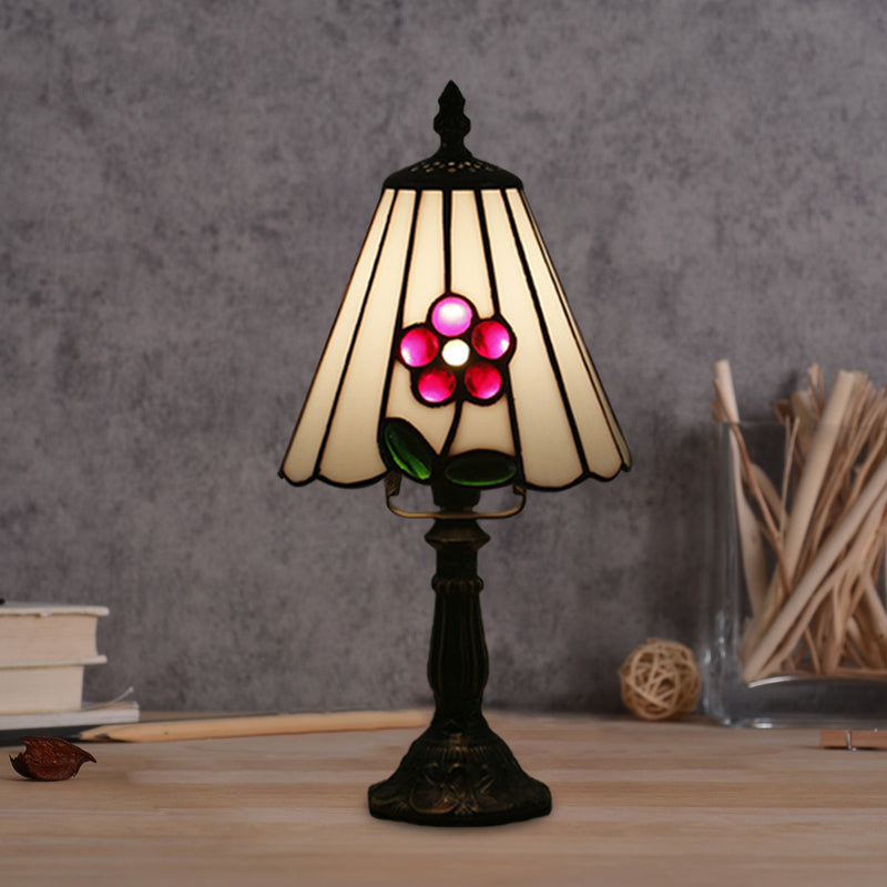 Stained Glass White/Red Night Light Conical/Flared 1-Head Mediterranean Table Lighting with Floral Pattern White Clearhalo 'Lamps' 'Table Lamps' Lighting' 894431