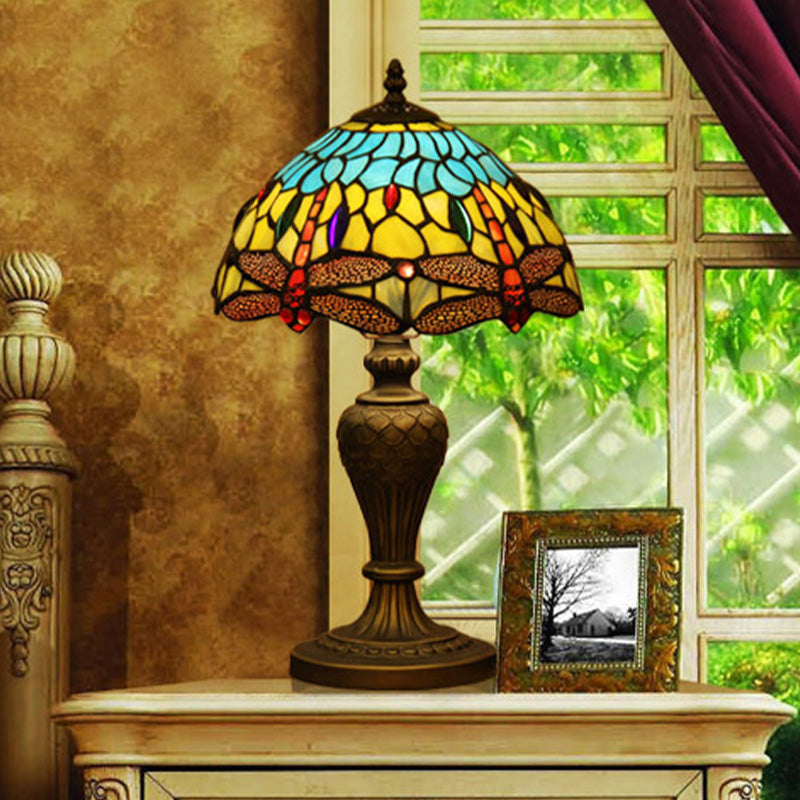 Stained Glass Domed Night Light Victorian 1 Light Yellow and Blue Dragonfly Patterned Desk Lamp with Urn-Shaped Base Clearhalo 'Lamps' 'Table Lamps' Lighting' 894544