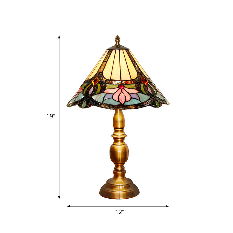 1-Light Table Light Baroque Conical Hand Cut Glass Lotus Patterned Desk Lighting in Brushed Brass Clearhalo 'Lamps' 'Table Lamps' Lighting' 894634