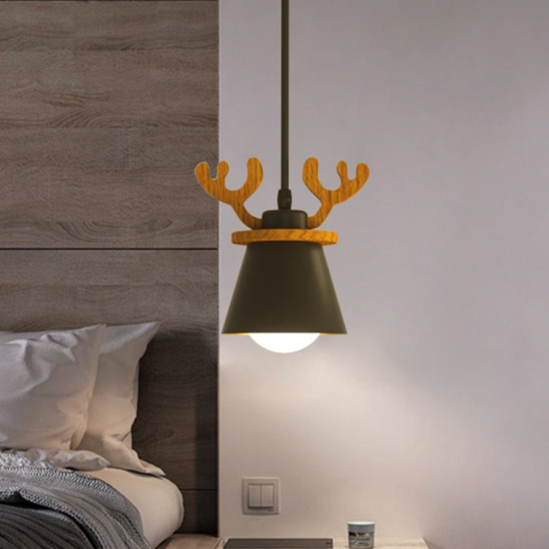 Antler Ceiling Pendant Macaroon Iron 1 Bulb Black Suspended Lighting Fixture with/without Shade Black With Shade Clearhalo 'Ceiling Lights' 'Pendant Lights' 'Pendants' Lighting' 898140_1ee8245d-2b50-41f2-acf4-d4b1079cb2c5