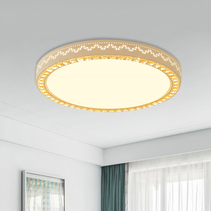 Metal Flat Drum Flush Lighting Simple LED Flush Mounted Lamp Fixture in White with Crystal Accent White Clearhalo 'Ceiling Lights' 'Close To Ceiling Lights' 'Close to ceiling' 'Flush mount' Lighting' 898378