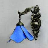 Clear/Pink/Light Blue/Dark Blue/Beige Petal Shade Wall Sconce Light Tiffany Style 1 Light Stained Glass Wall Lighting in Aged Brass Clearhalo 'Industrial' 'Middle century wall lights' 'Tiffany wall lights' 'Tiffany' 'Wall Lamps & Sconces' 'Wall Lights' Lighting' 89856