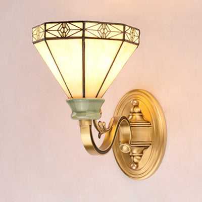 Stained Glass Cone Wall Lamp Traditional Style 1 Light Wall Sconce Light for Bedroom Clearhalo 'Industrial' 'Middle century wall lights' 'Tiffany wall lights' 'Tiffany' 'Wall Lamps & Sconces' 'Wall Lights' Lighting' 90973