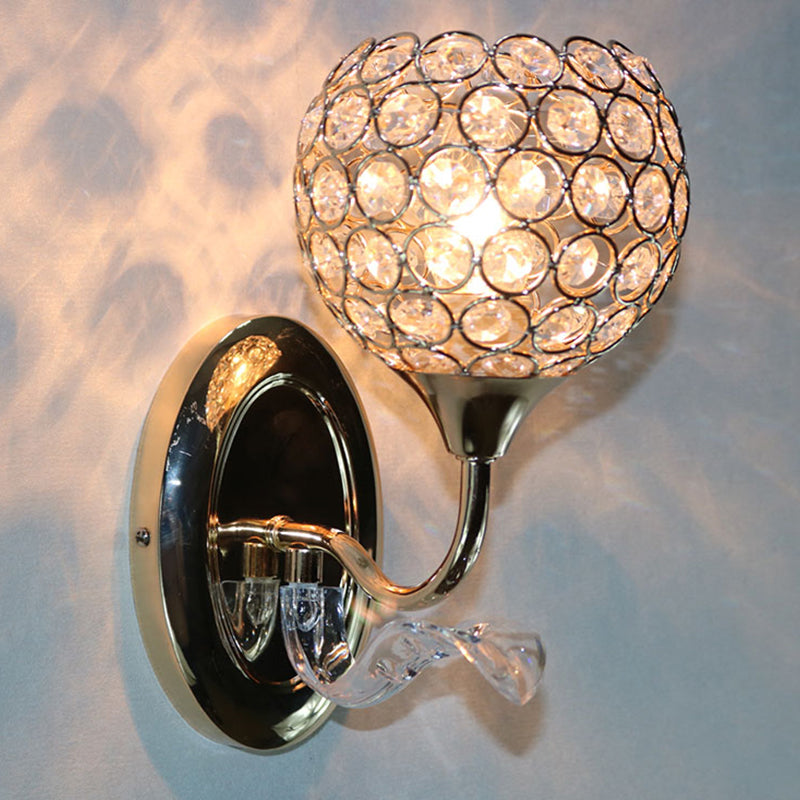 Modernist Circle Wall Sconce 1 Head Crystal-Encrusted Wall Mount Light Fixture in Gold Clearhalo 'Cast Iron' 'Glass' 'Industrial' 'Modern wall lights' 'Modern' 'Tiffany' 'Traditional wall lights' 'Wall Lamps & Sconces' 'Wall Lights' Lighting' 915911