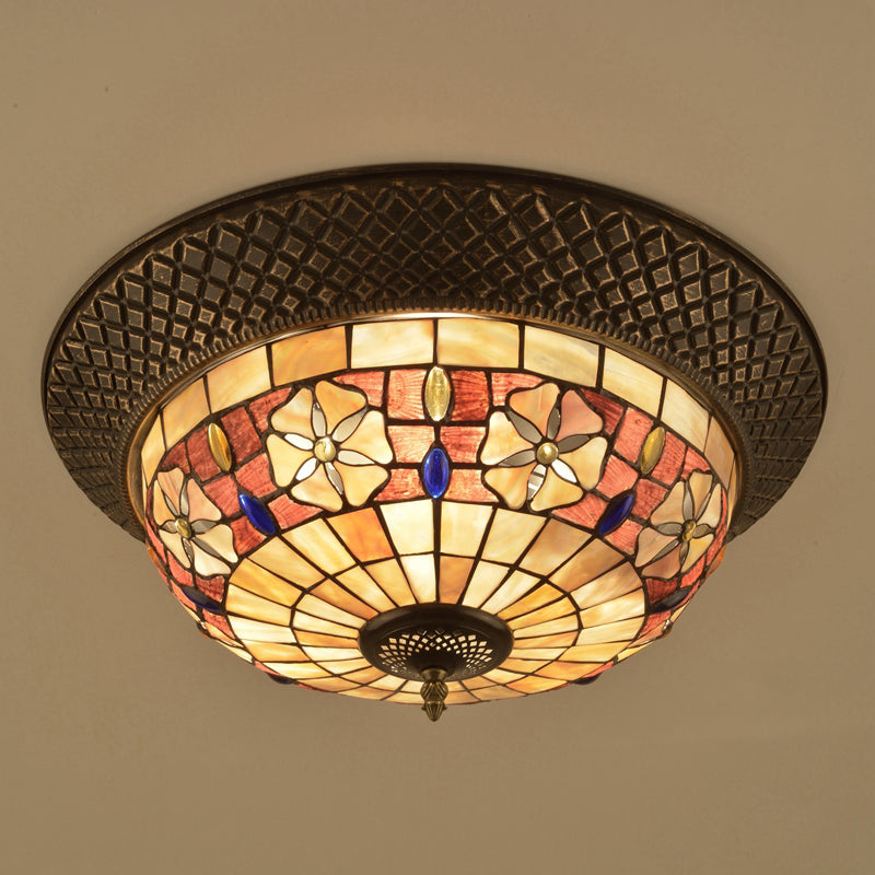 Bronze Cap Shape Flush Light Tiffany LED Shell Flush Mount Ceiling Fixture with Trellis Pattern Clearhalo 'Ceiling Lights' 'Close To Ceiling Lights' 'Close to ceiling' 'Flush mount' Lighting' 916411